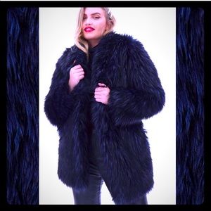 Joanna Hope Thick Pile Black & Navy Faux Fur 28